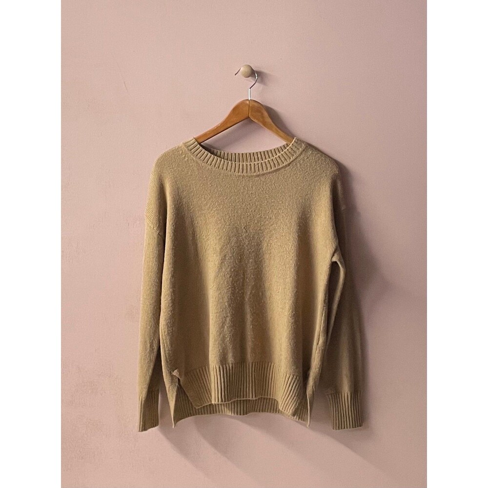 Banana Republic Tan Knit Women's Crewneck Sweater Size M